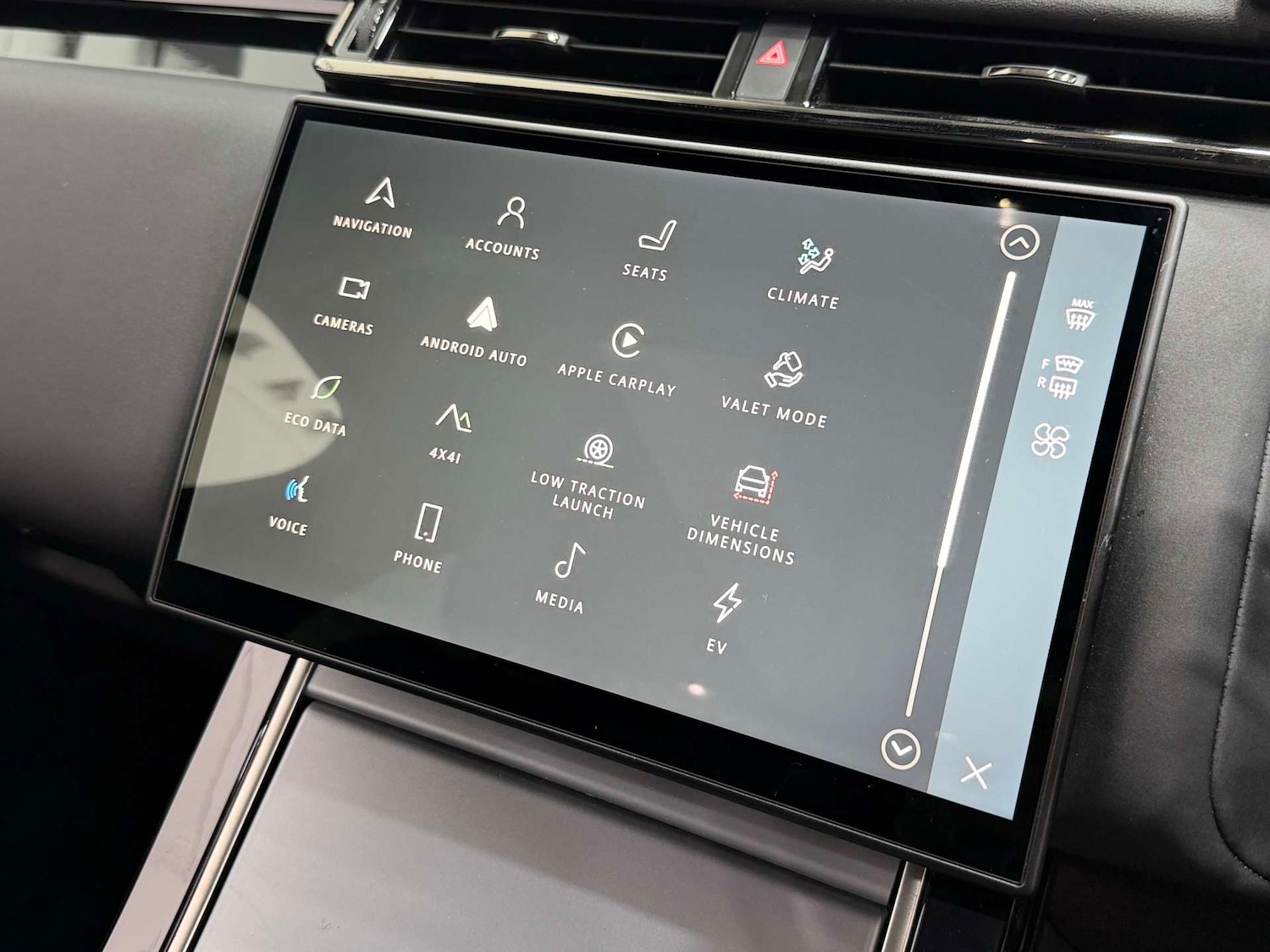 Used Land Rover Range Rover Velar 2025 for sale - 77083283: Photo 46