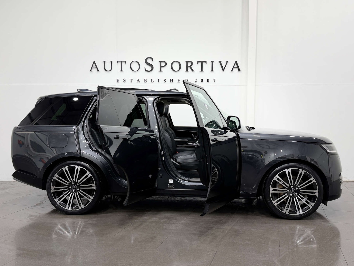 Used Land Rover Range Rover 2023 for sale - 76907734: Photo 15