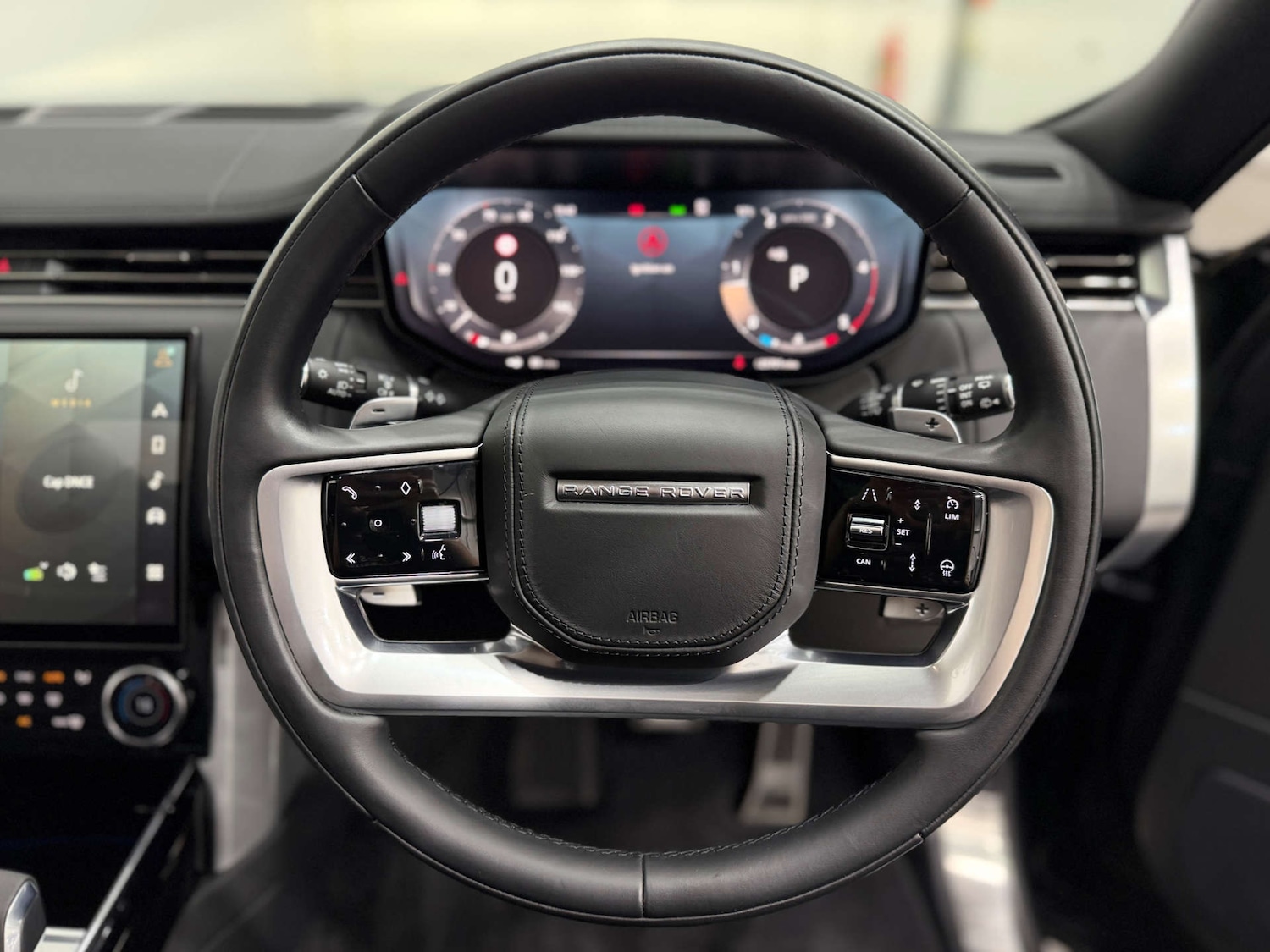 Used Land Rover Range Rover 2023 for sale - 76907734: Photo 25