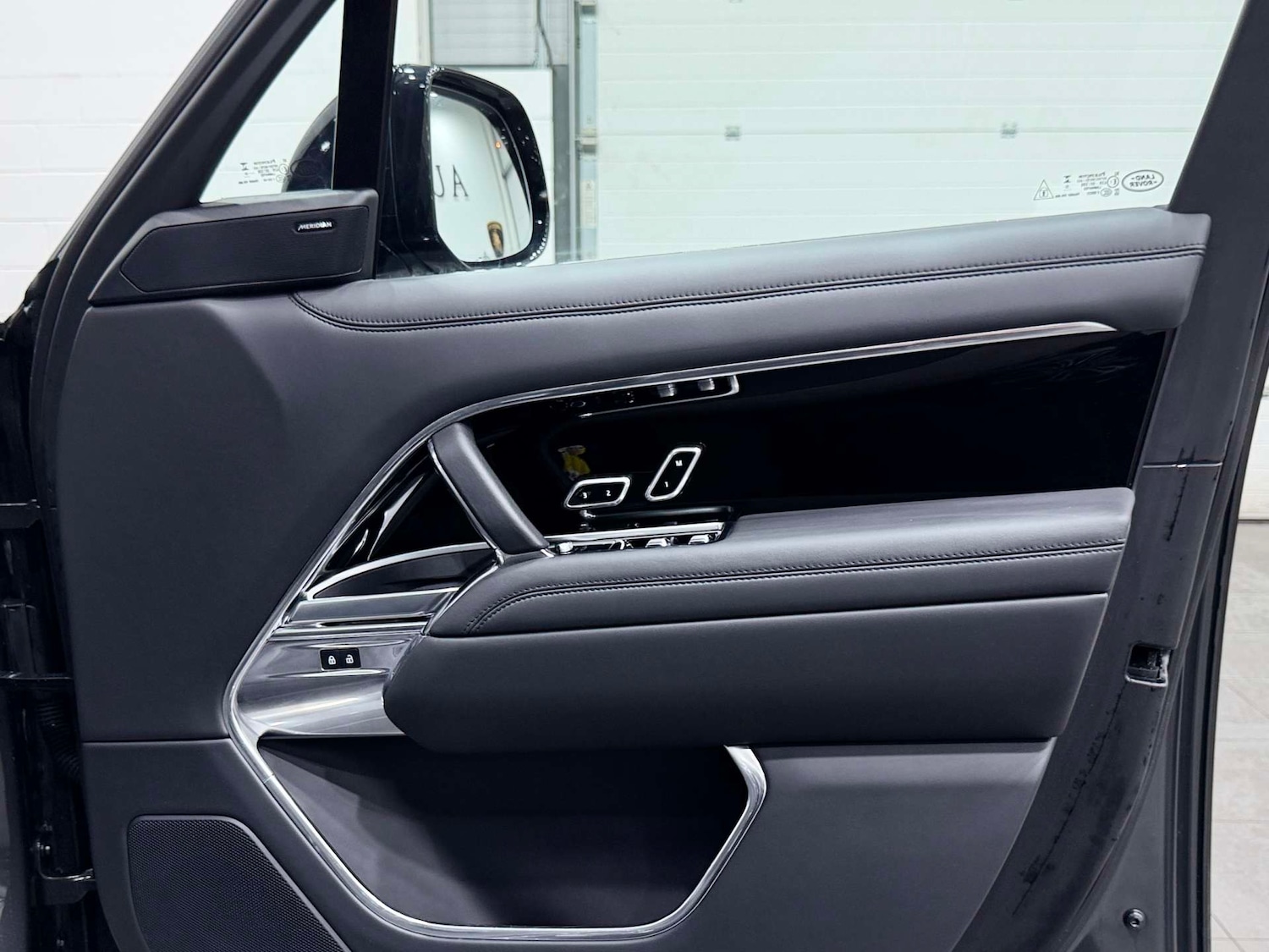 Used Land Rover Range Rover 2023 for sale - 76907734: Photo 39