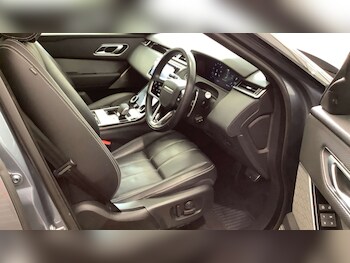 Used Land Rover Range Rover Velar 2022 for sale - 76159785: Photo 2