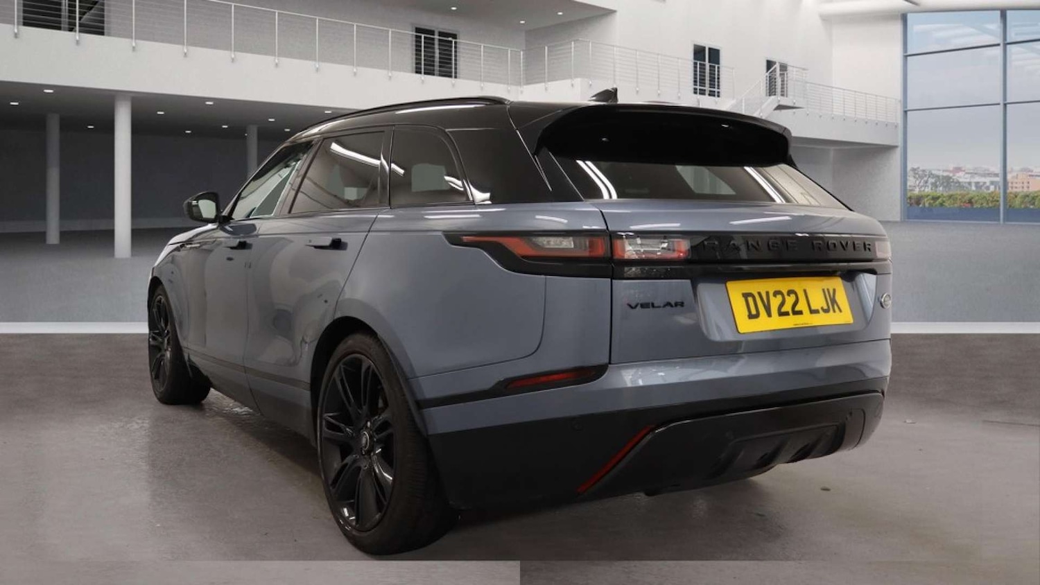 Used Land Rover Range Rover Velar 2022 for sale - 76159785: Photo 3