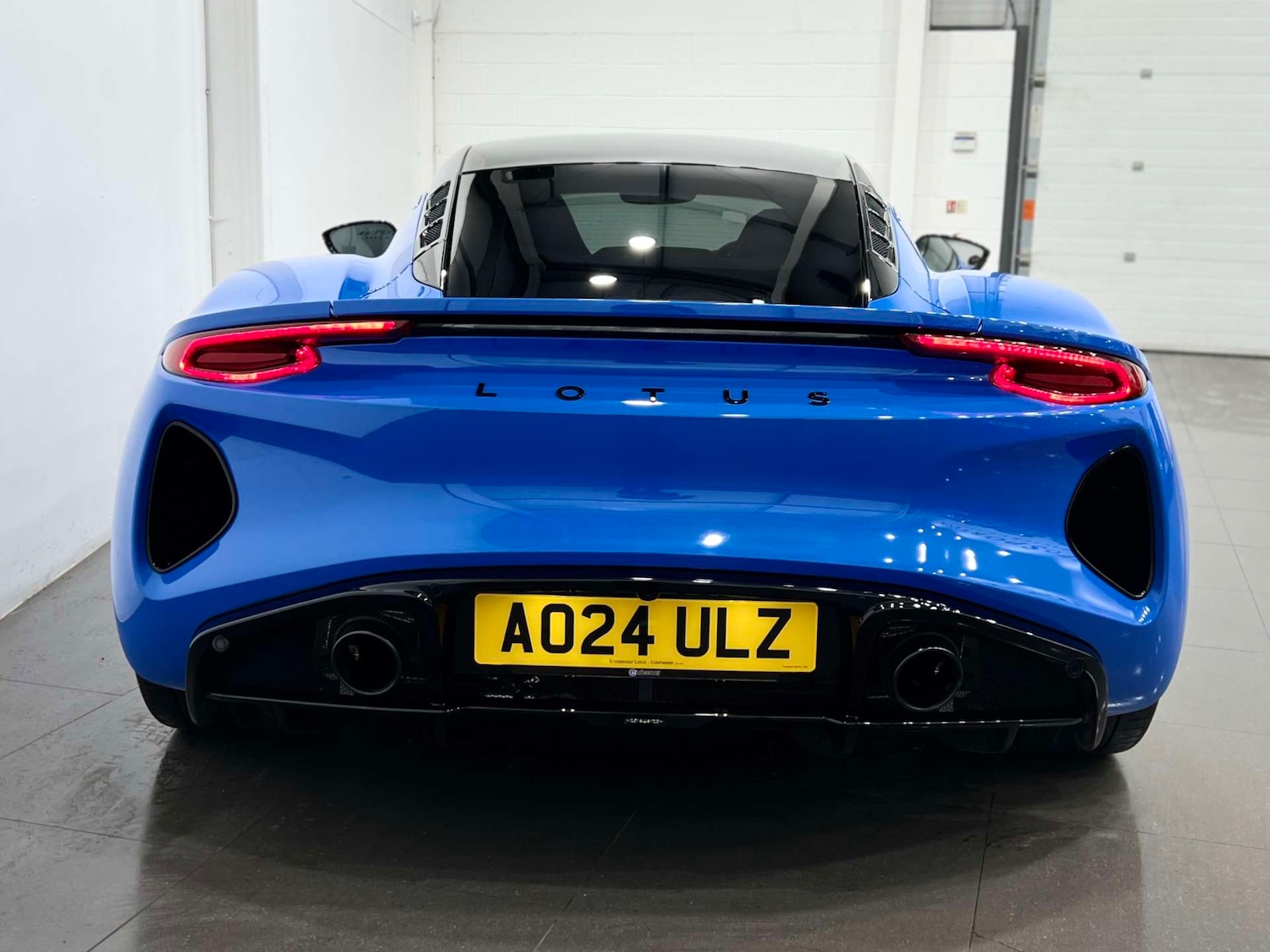 Used Lotus Emira 2024 for sale - 76600926: Photo 9