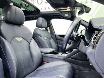 Used Bentley Bentayga 2021 for sale - 74731488: Photo