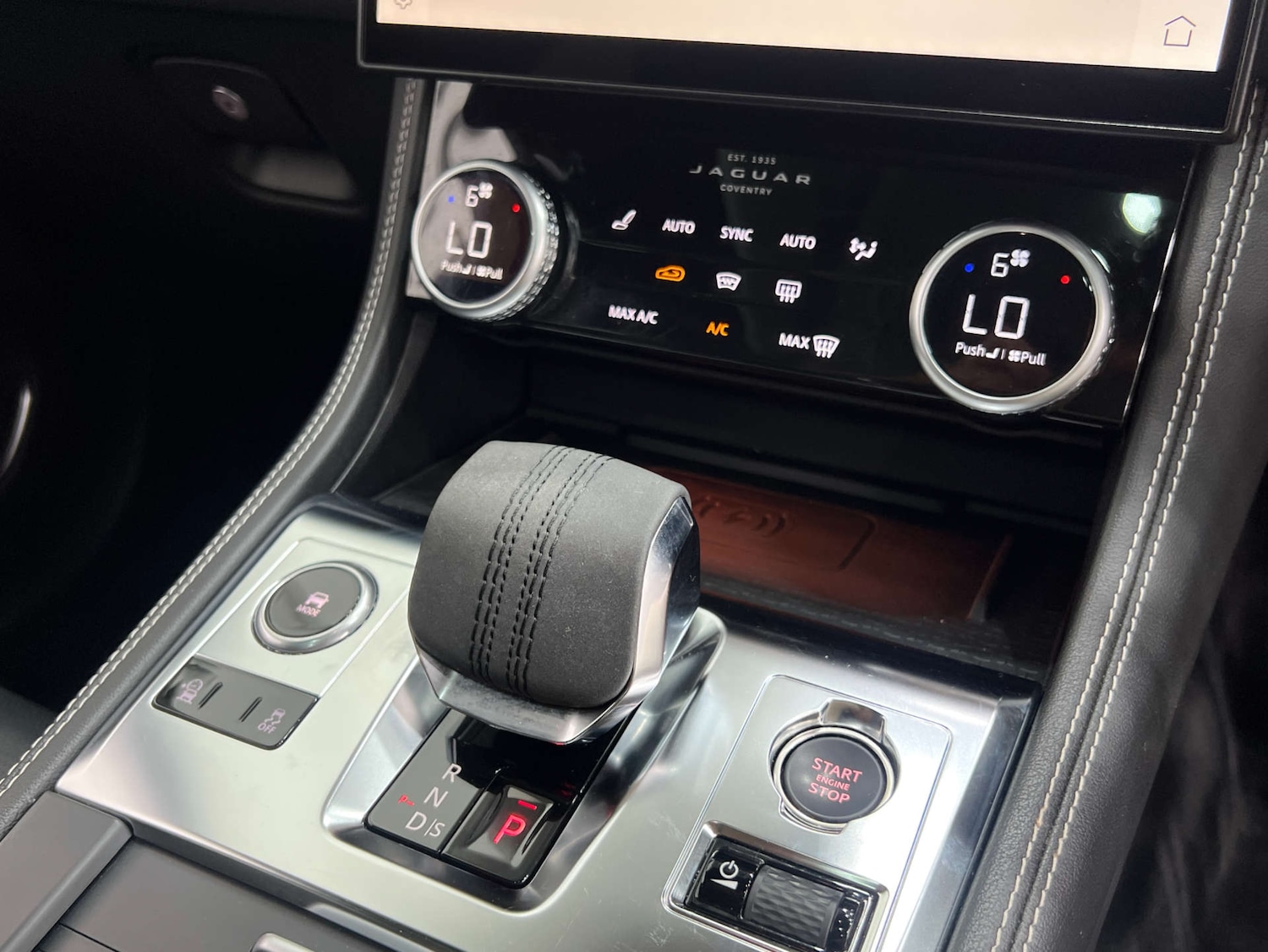 Used Jaguar F-Pace 2024 for sale - 76277563: Photo 24