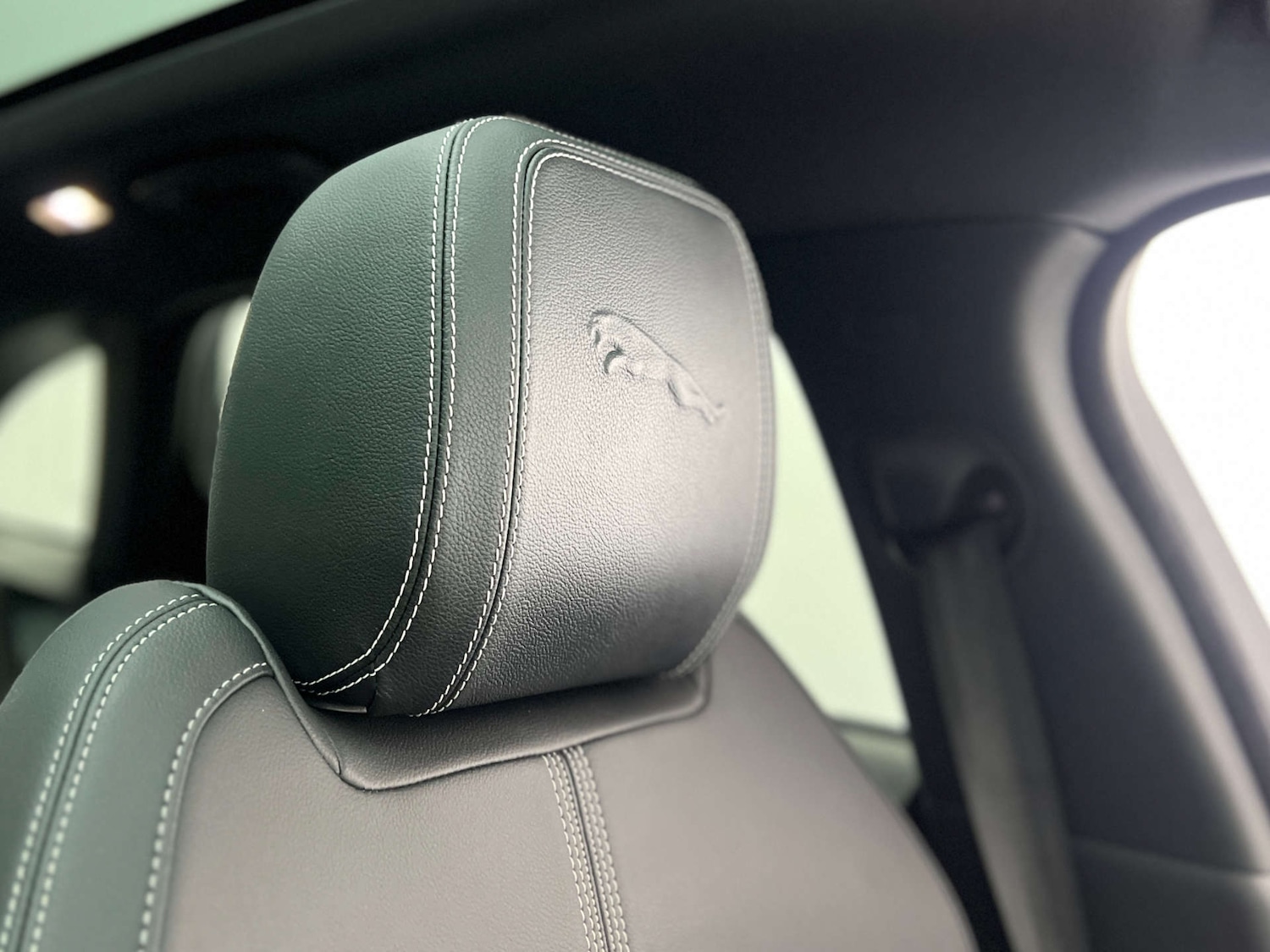 Used Jaguar F-Pace 2024 for sale - 76277563: Photo 36