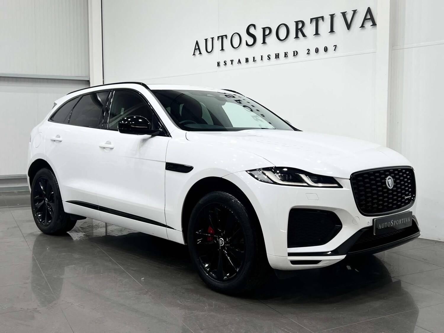 Used Jaguar F-Pace 2024 for sale - 76277563: Photo 7