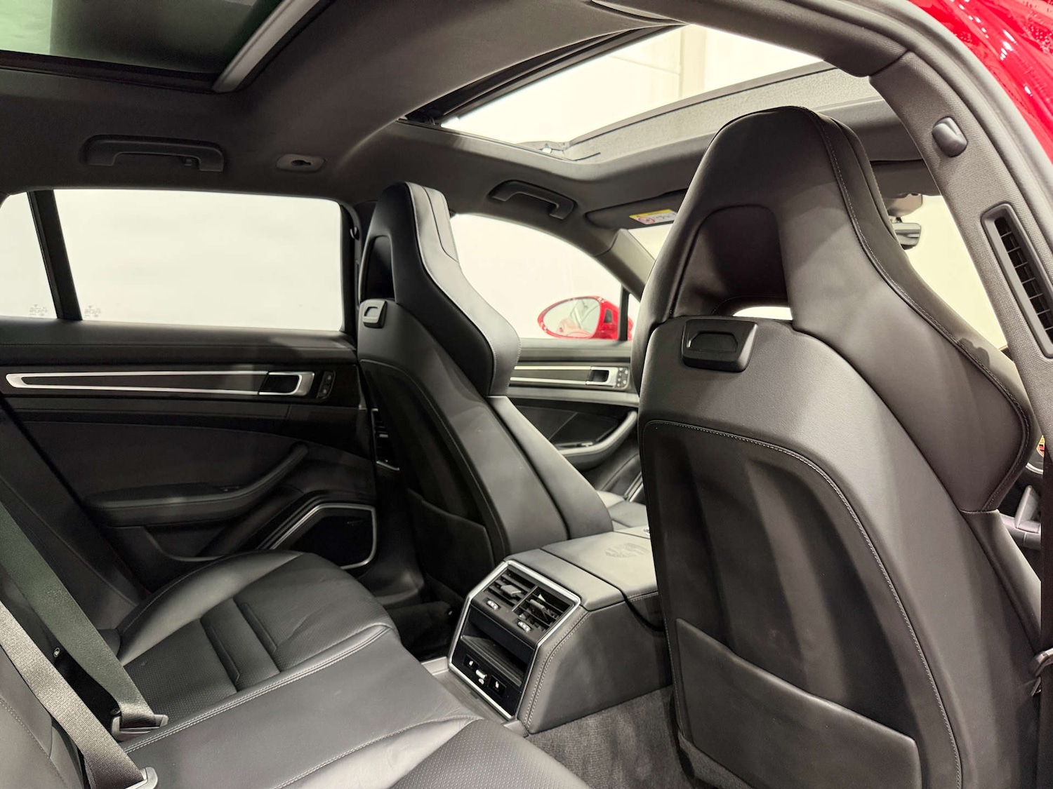 Used Porsche Panamera 2023 for sale - 77833848: Photo 19