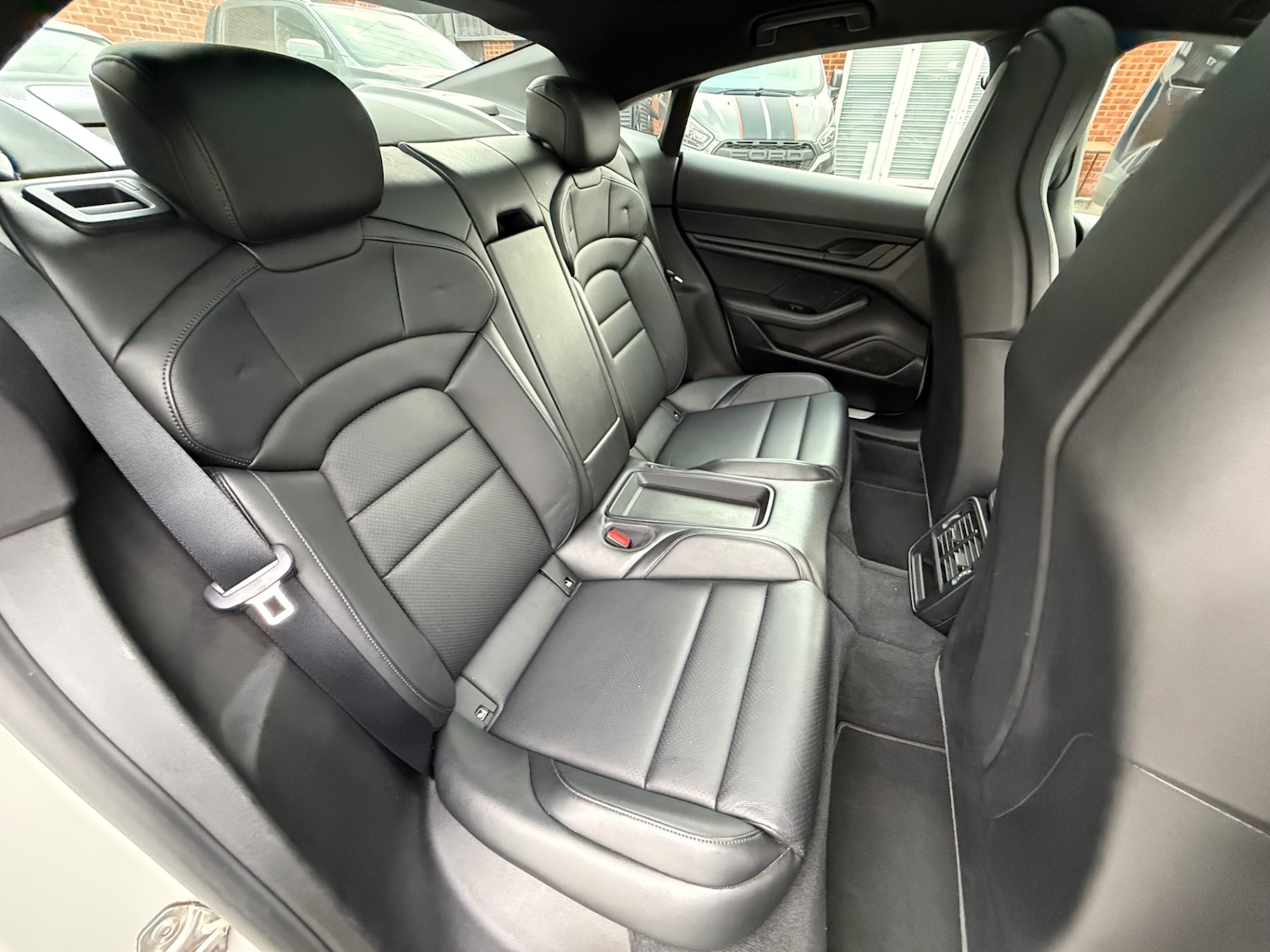 Used Porsche Taycan 2020 for sale - 78131366: Photo 10