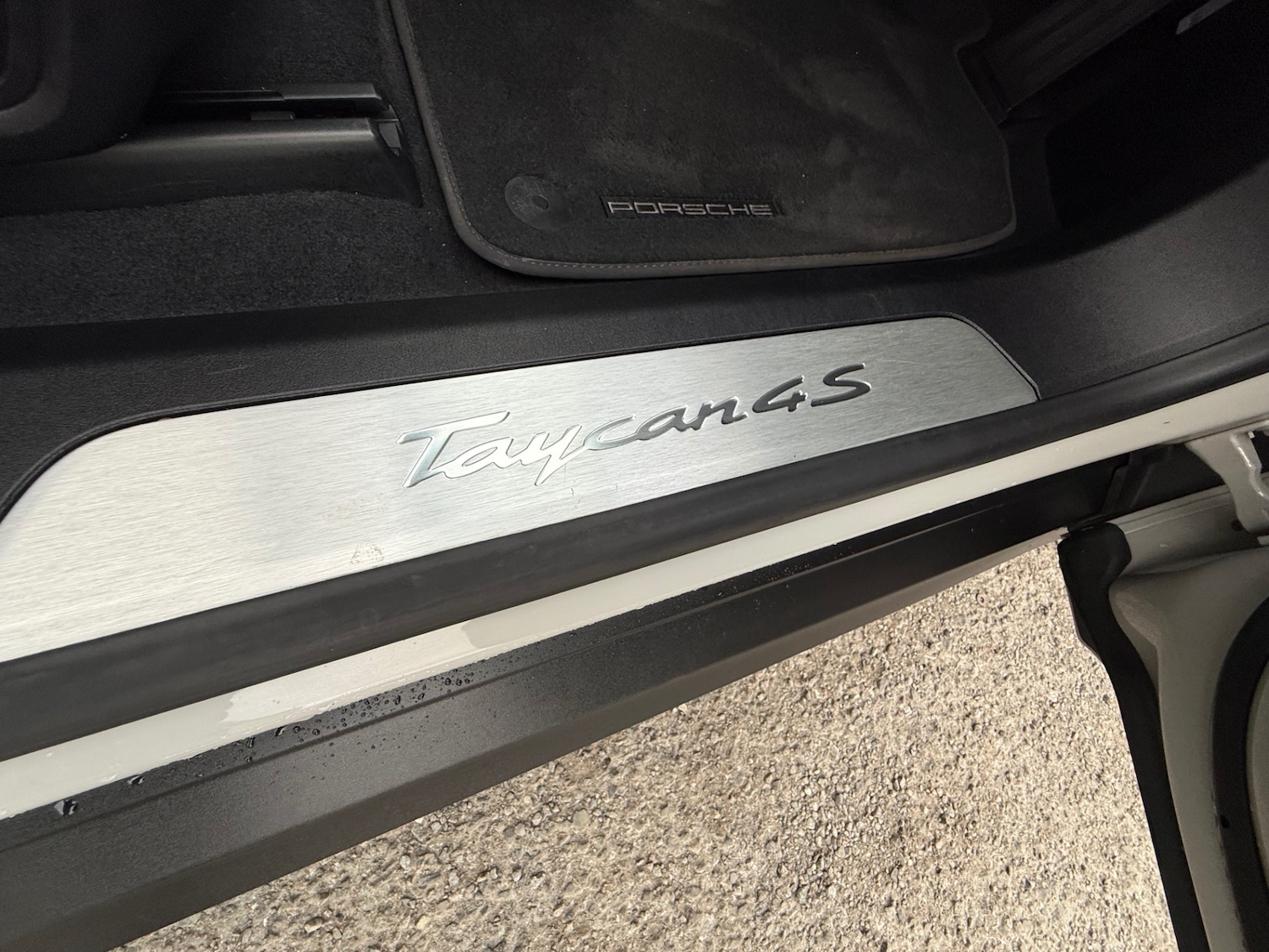 Used Porsche Taycan 2020 for sale - 78131366: Photo 17