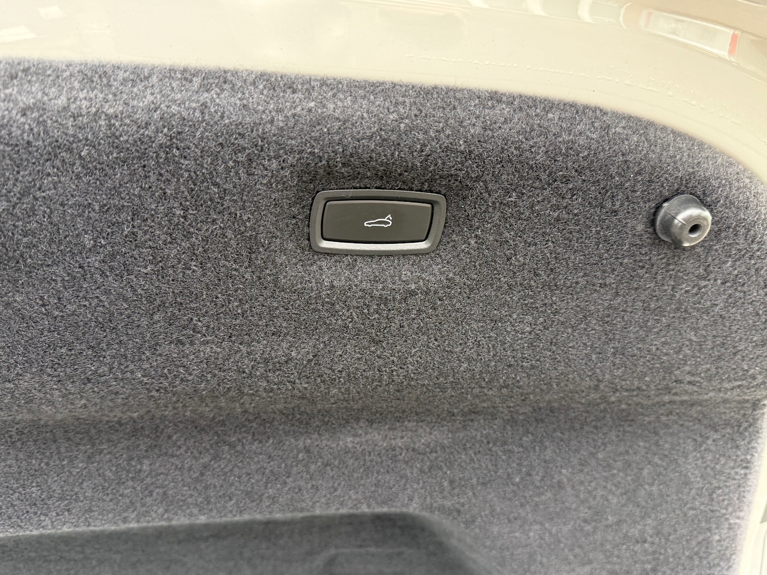 Used Porsche Taycan 2020 for sale - 78131366: Photo 18