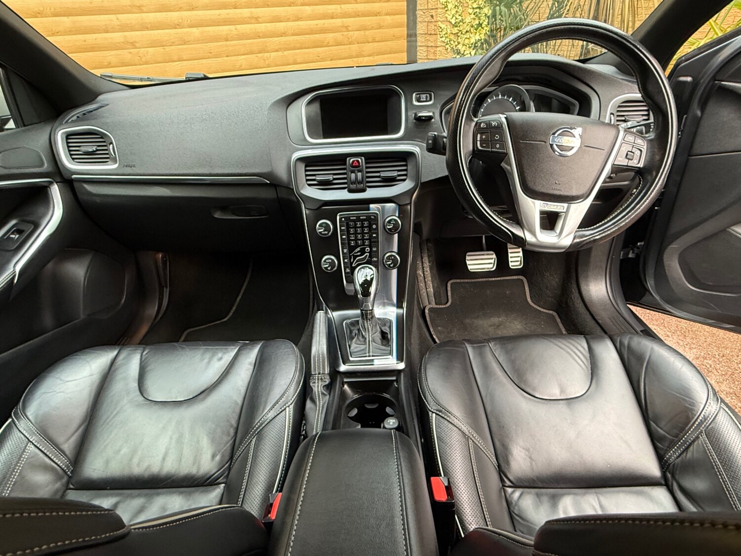 Used Volvo V40 2014 for sale - 77746177: Photo 14