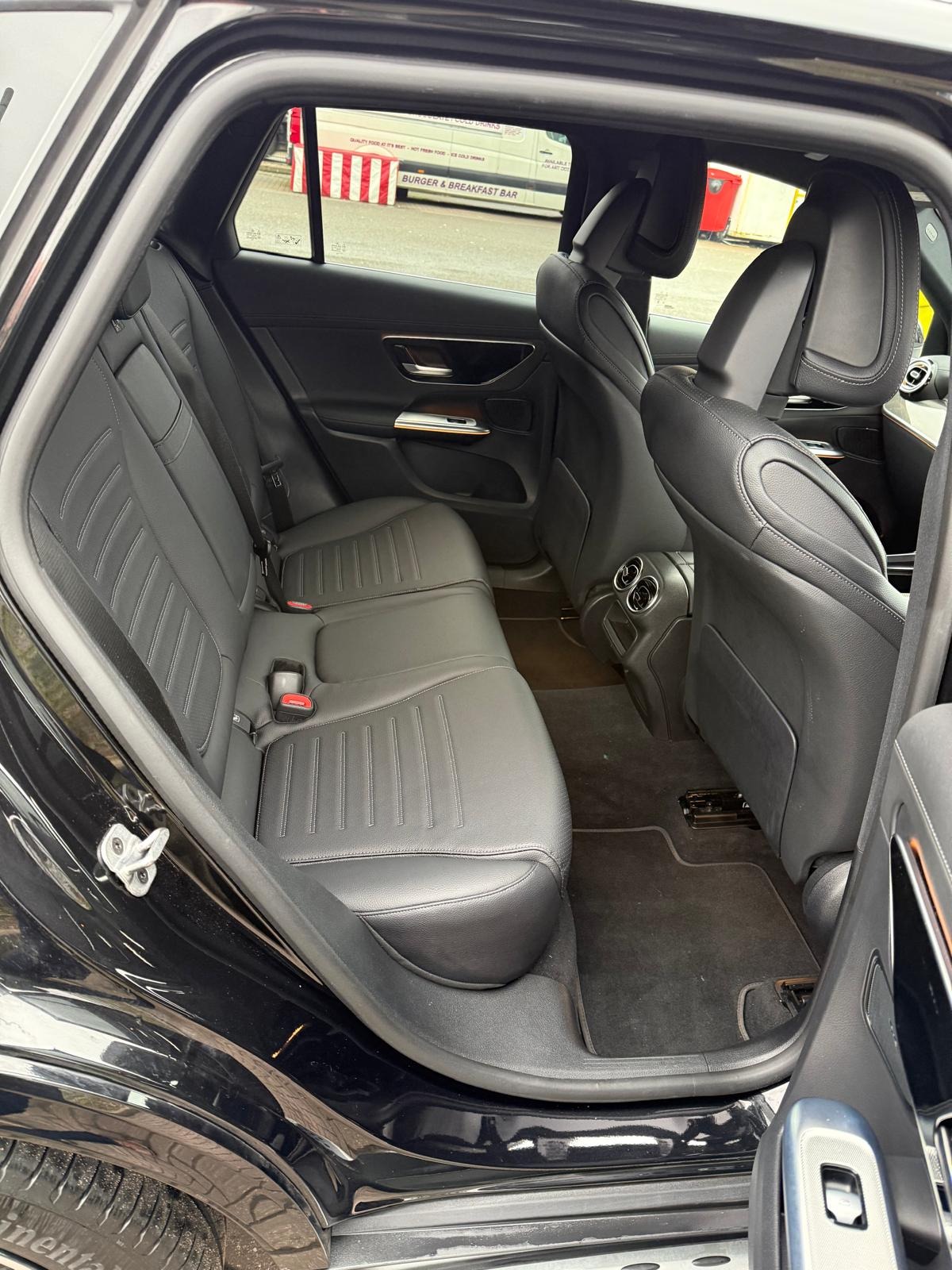 Used Mercedes-Benz GLC 2024 for sale - 78000029: Photo 8