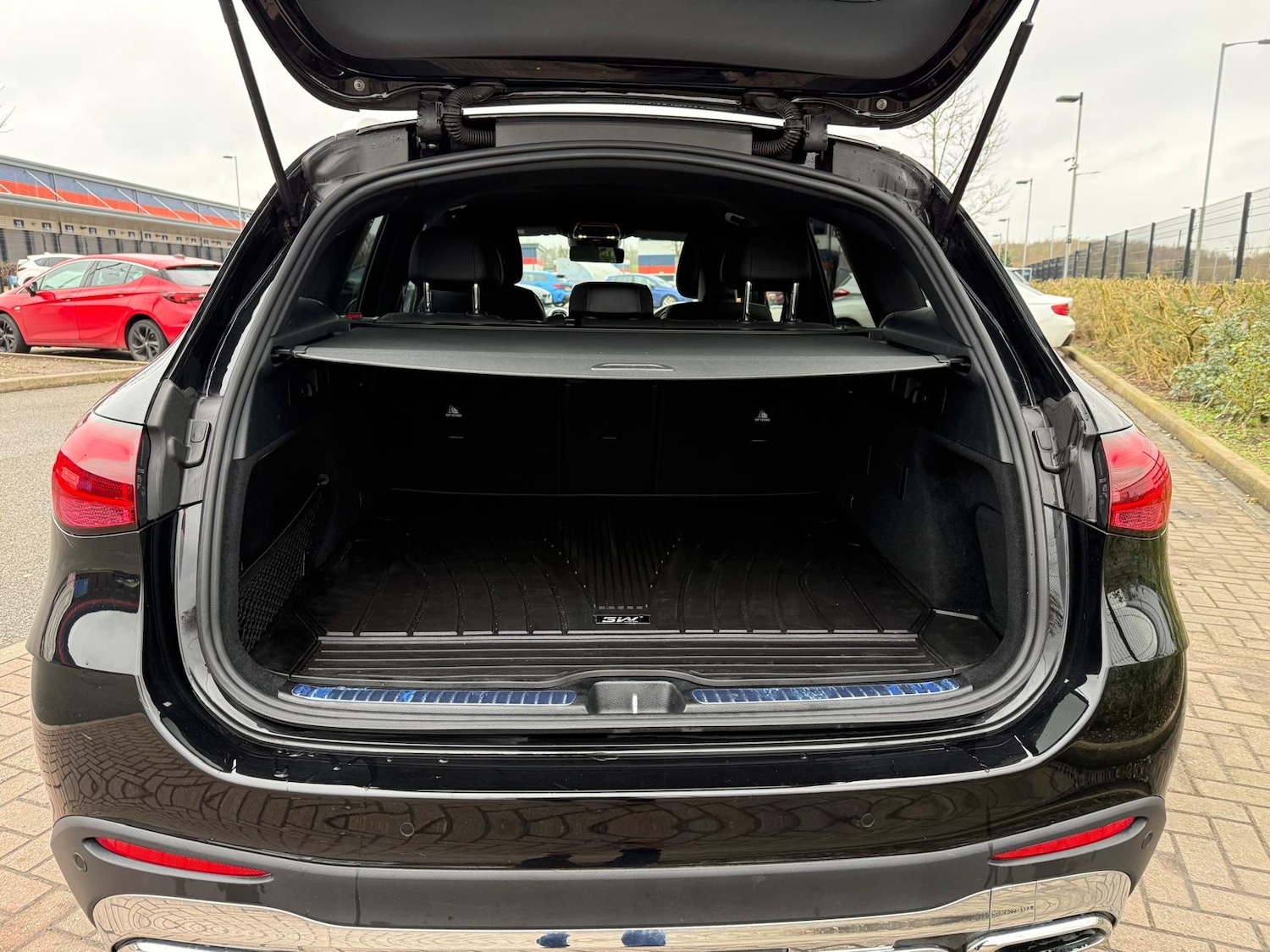 Used Mercedes-Benz GLC 2024 for sale - 78000029: Photo 9