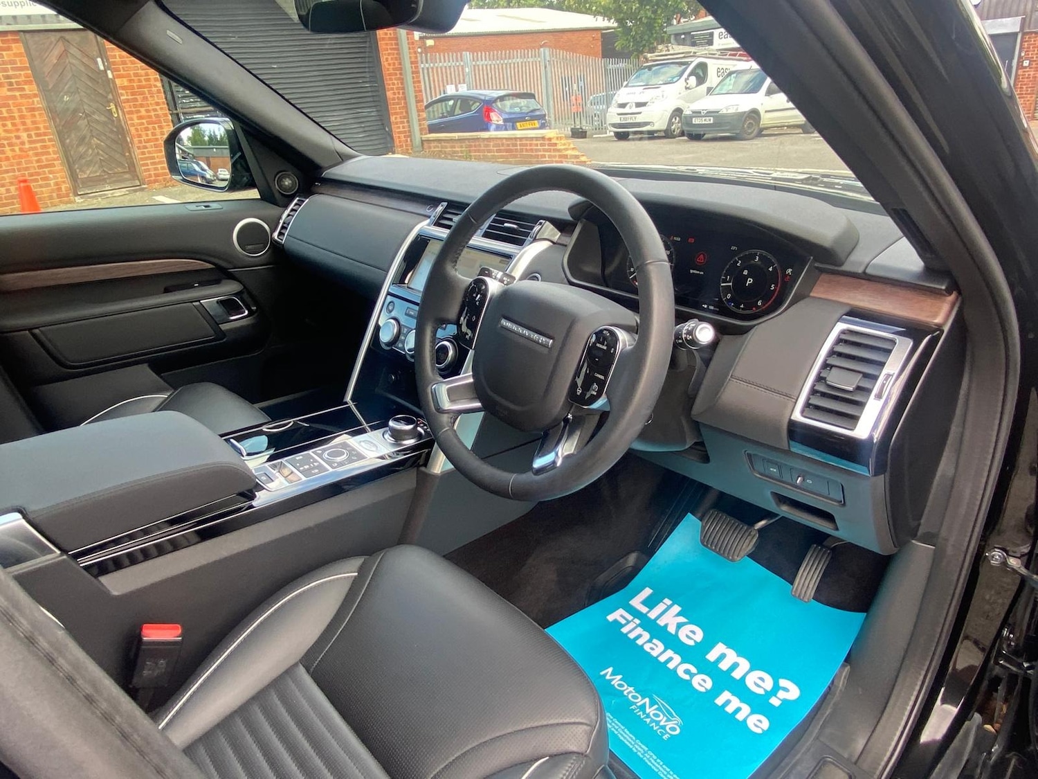 Used Land Rover Discovery 2020 for sale - 76919887: Photo 5