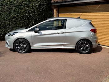 Used Ford Fiesta 2020 for sale - 79700791: Photo