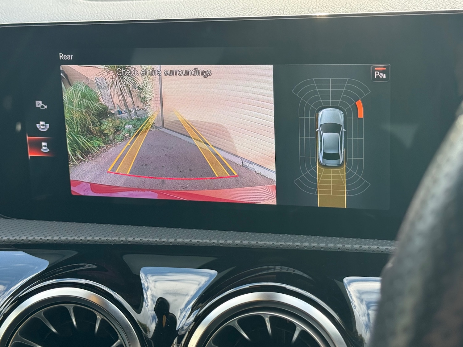 Used Mercedes-Benz A-Class 2022 for sale - 76391233: Photo 16