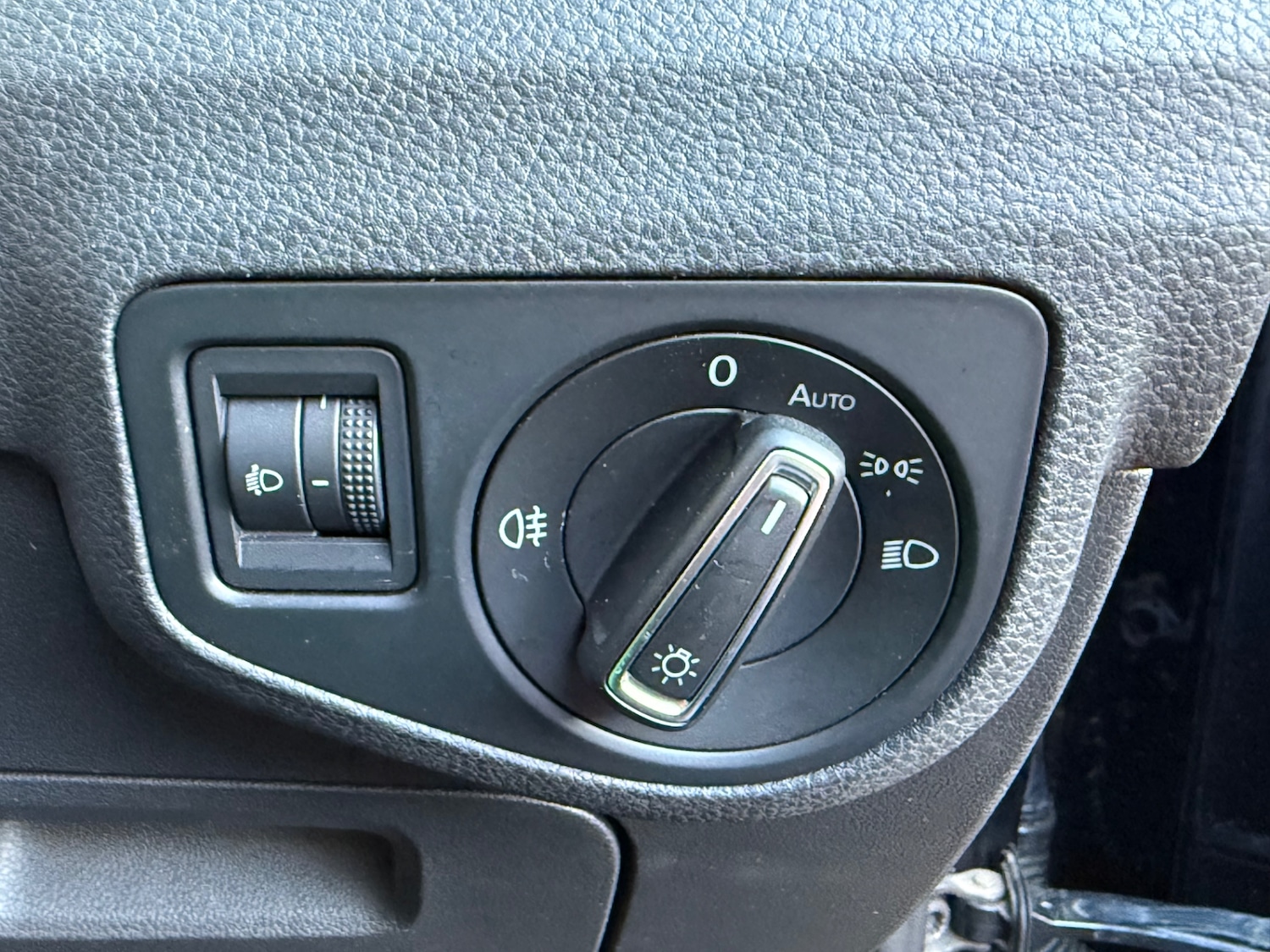 Used Volkswagen Golf SV 2016 for sale - 76461906: Photo 21