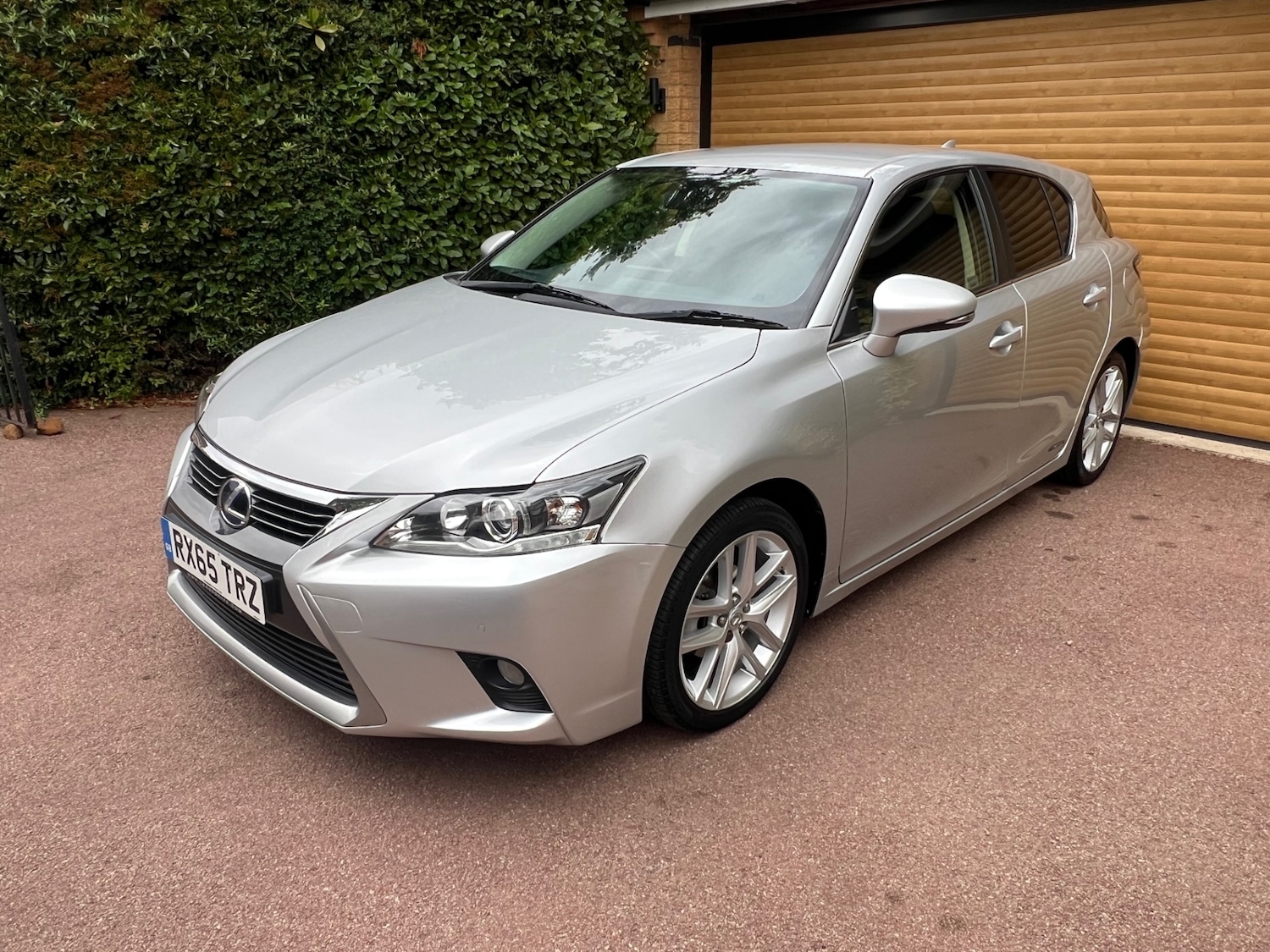 Used Lexus CT 2015 for sale - 76391245: Photo 3