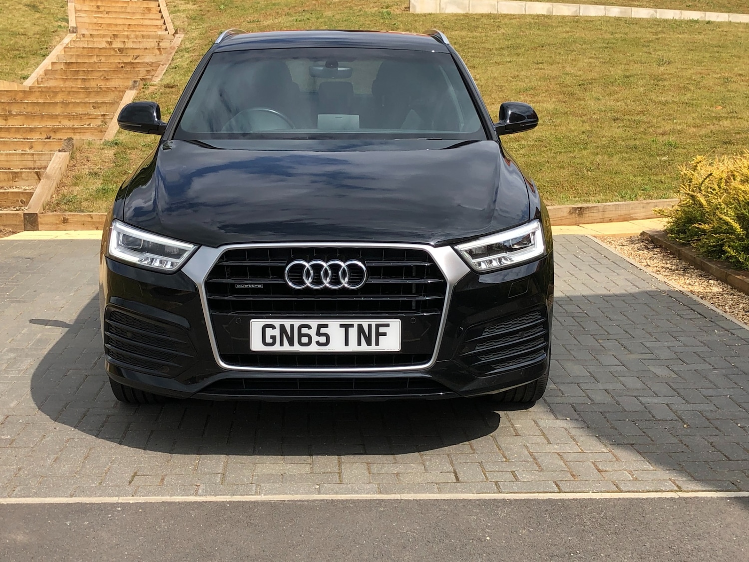 Used Audi Q3 2015 for sale - 77435349: Photo 2