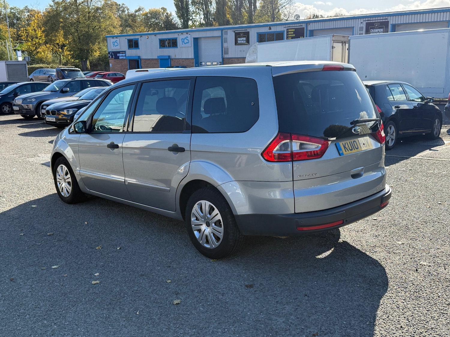 Used Ford Galaxy 2010 for sale - 77916074: Photo 3