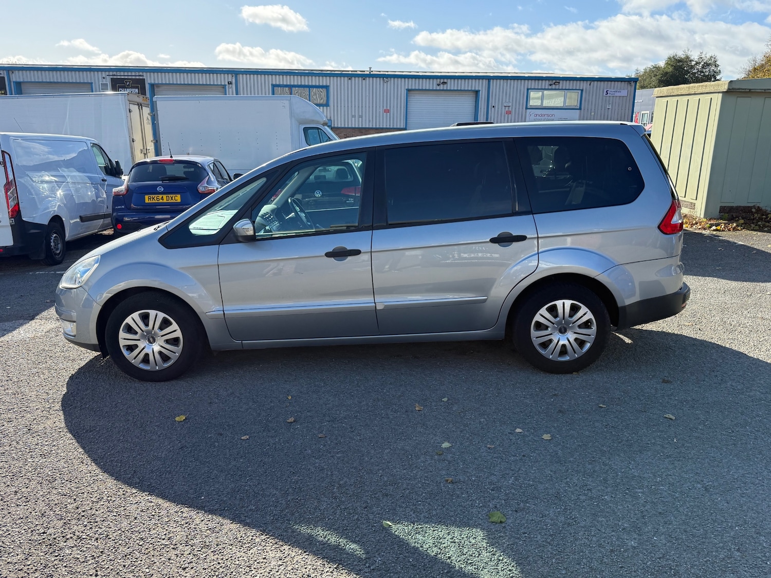 Used Ford Galaxy 2010 for sale - 77916074: Photo 5