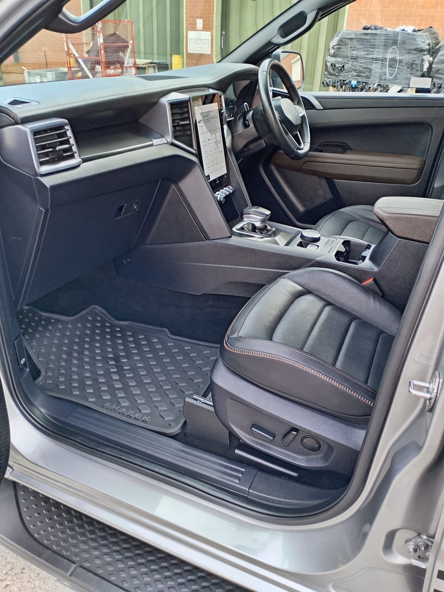 Used Volkswagen Amarok 2025 for sale - 78013038: Photo 7