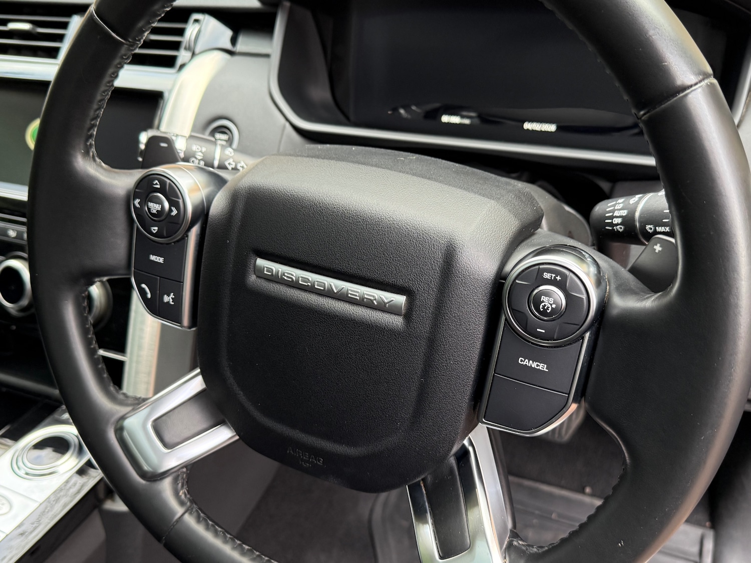Used Land Rover Discovery 2017 for sale - 77461856: Photo 29
