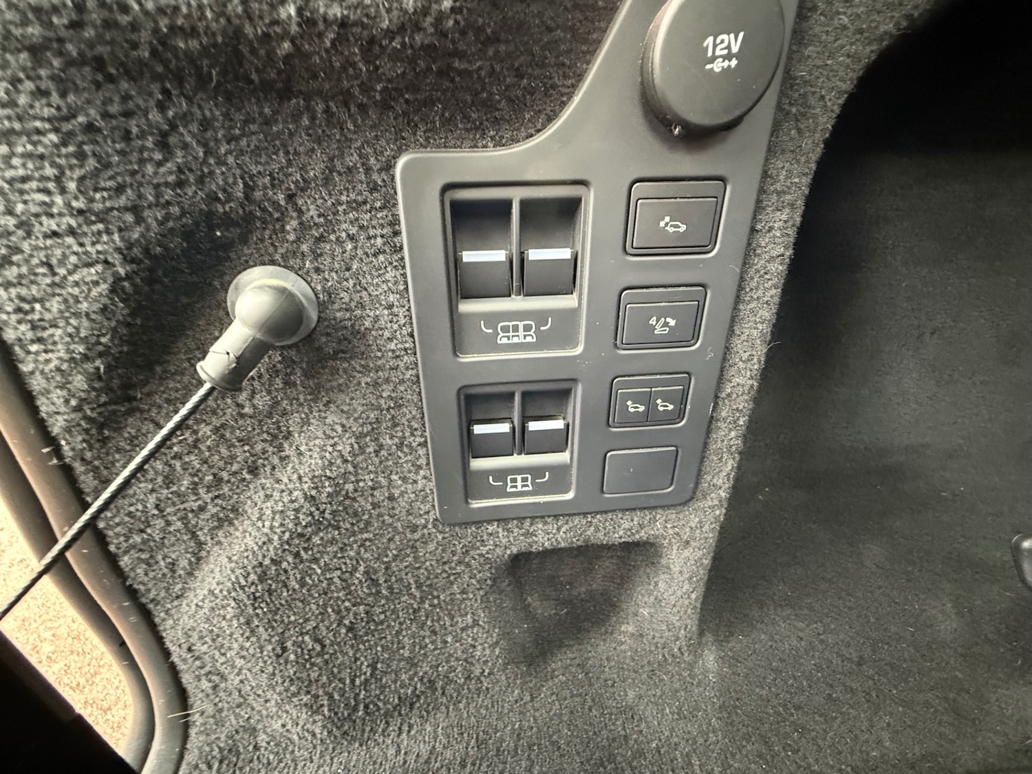 Used Land Rover Discovery 2017 for sale - 77461856: Photo 30