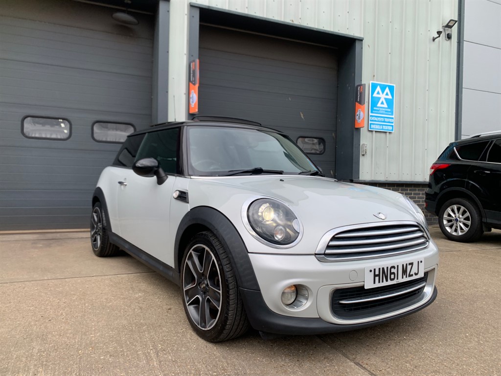 Used MINI Hatch 2011 for sale - 77679111: Photo 2
