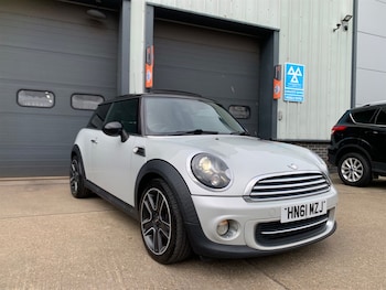 Used MINI Hatch 2011 for sale - 77679111: Photo