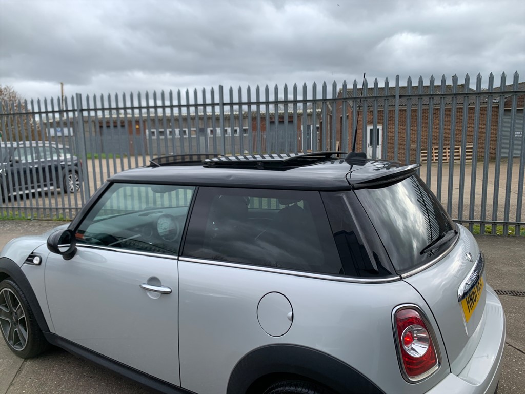 Used MINI Hatch 2011 for sale - 77679111: Photo 5