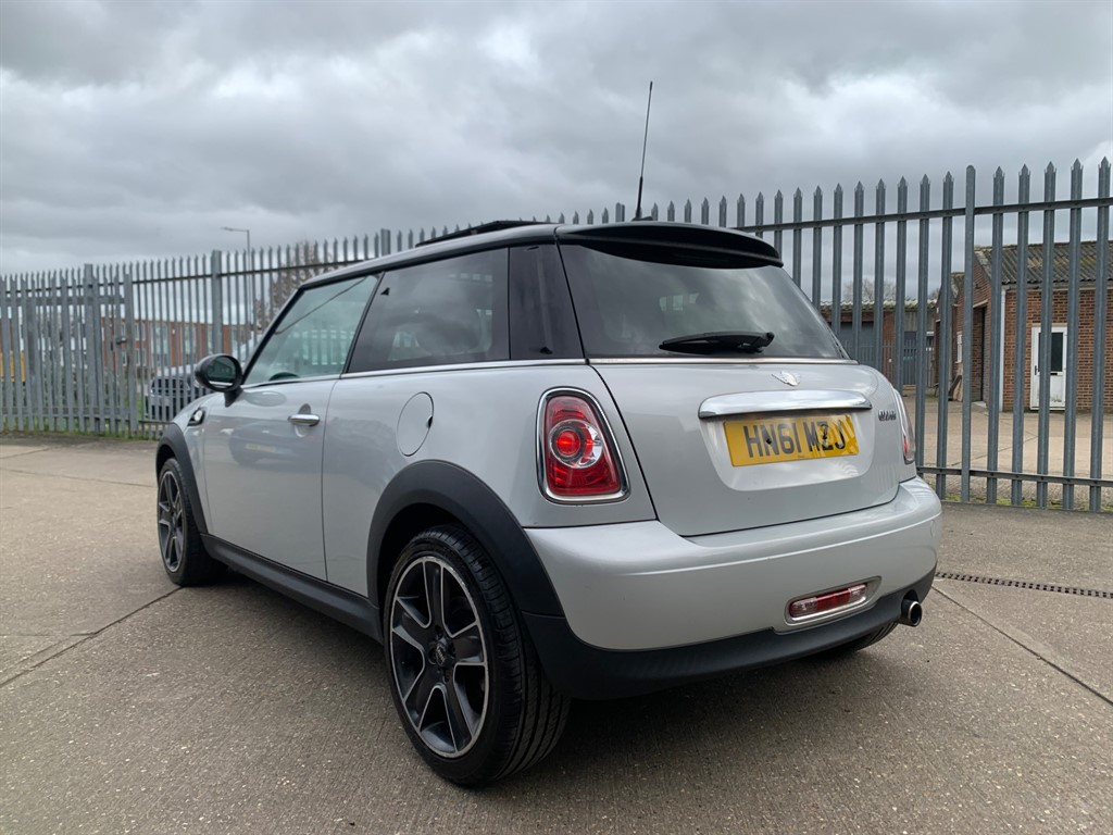 Used MINI Hatch 2011 for sale - 77679111: Photo 8