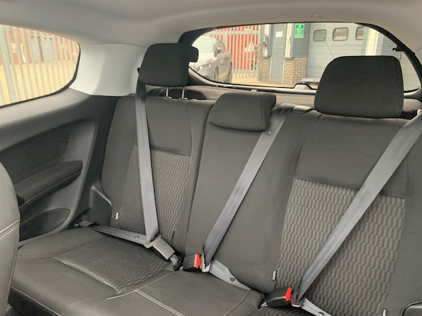 Used Peugeot 208 2014 for sale - 76255129: Photo 11