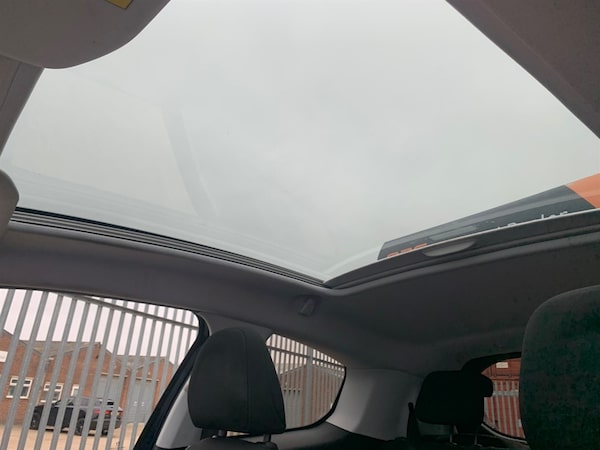 Used Peugeot 208 2014 for sale - 76255129: Photo 12