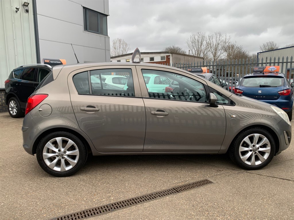 Used Vauxhall Corsa 2012 for sale - 77679123: Photo 11