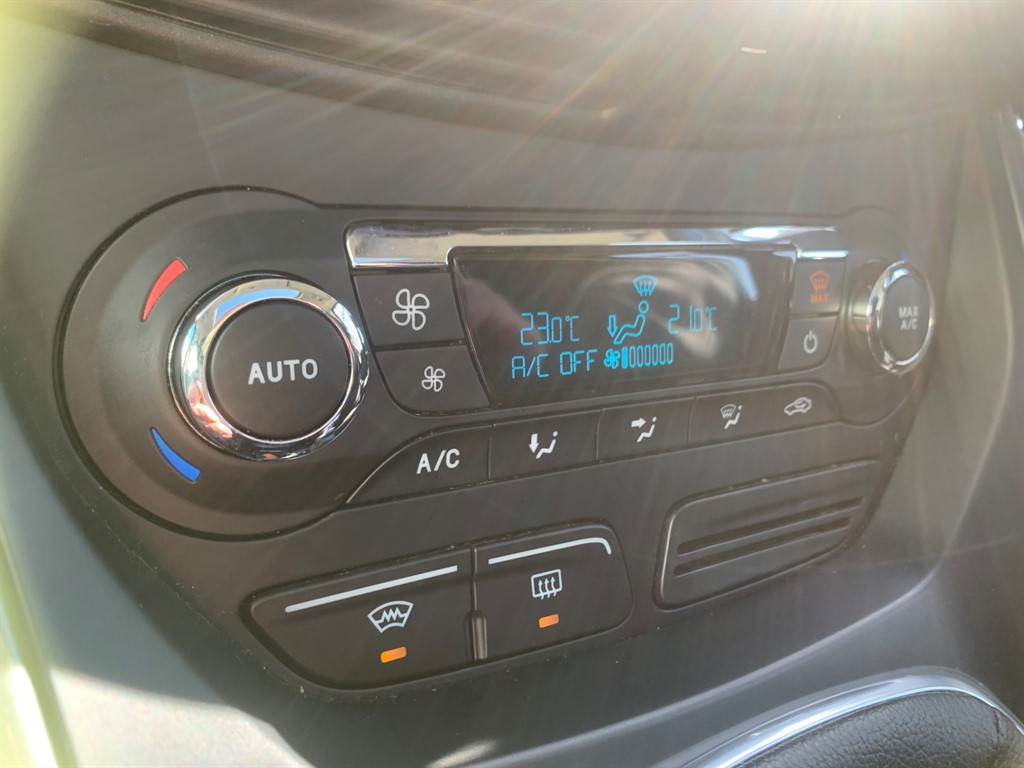 Used Ford C-Max 2013 for sale - 78028235: Photo 19