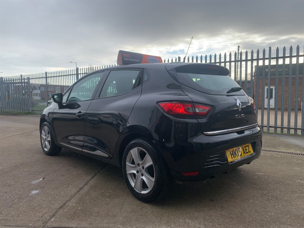 Used Renault Clio 2015 for sale - 76895002: Photo 11