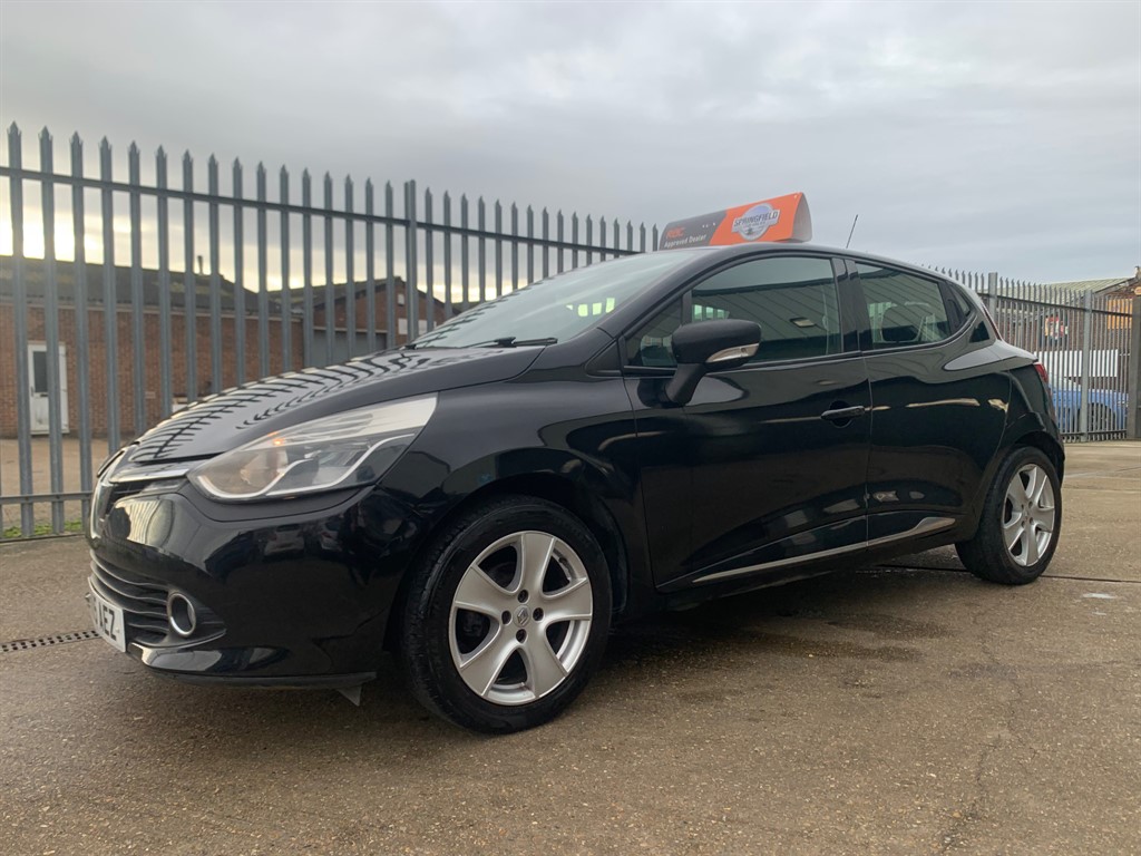 Used Renault Clio 2015 for sale - 76895002: Photo 3