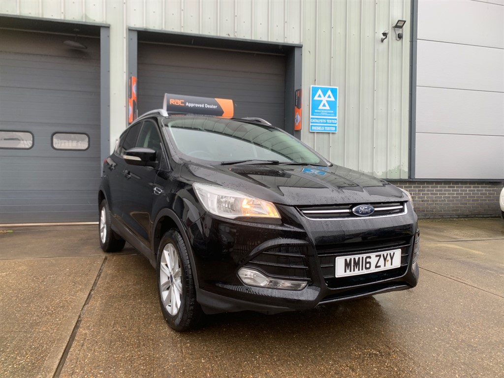 Used Ford Kuga 2016 for sale - 77600713: Photo 2