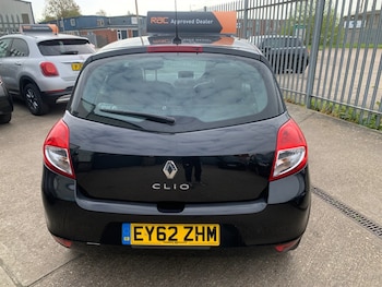 Used Renault Clio 2012 for sale - 78393045: Photo