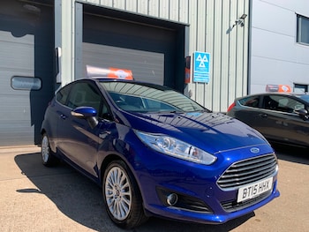 Used Ford Fiesta 2015 for sale - 79160384: Photo