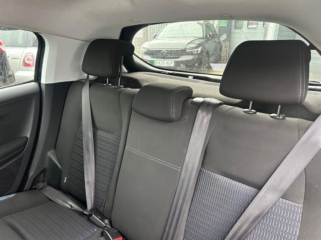 Used Peugeot 208 2015 for sale - 77778850: Photo 13