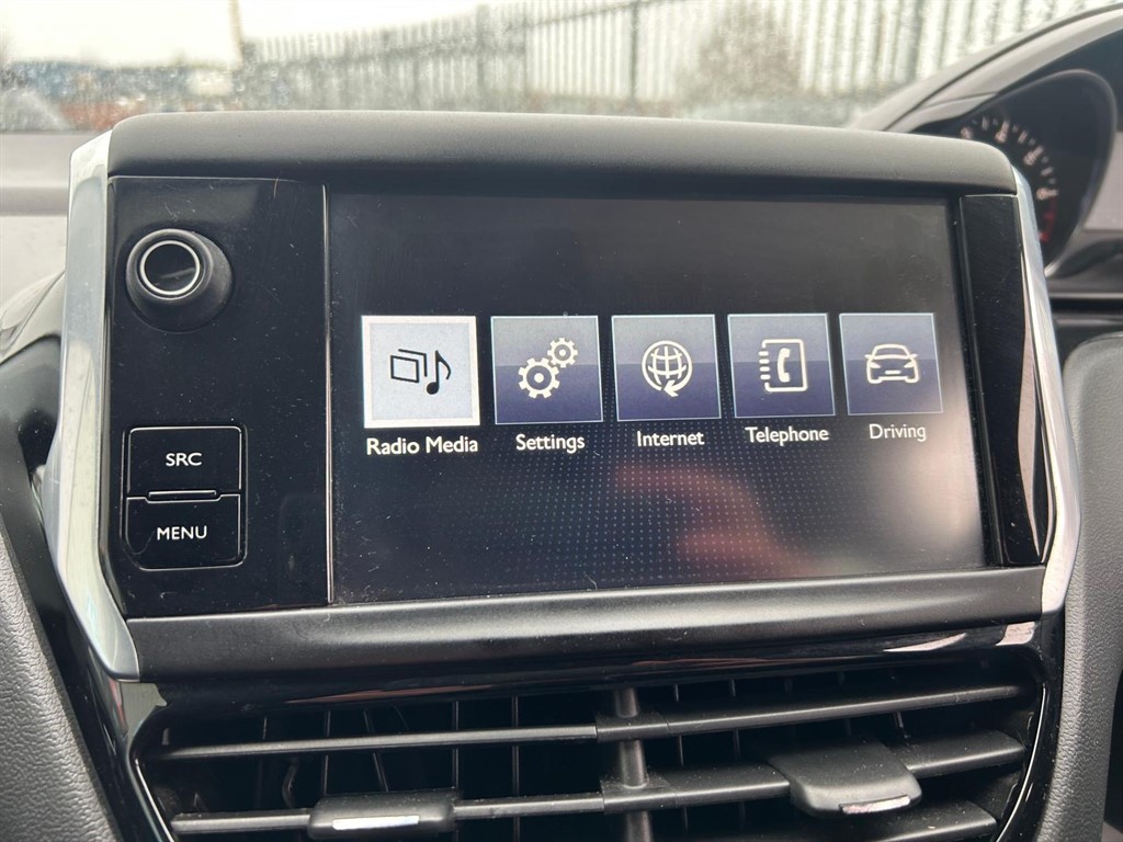 Used Peugeot 208 2015 for sale - 77778850: Photo 19