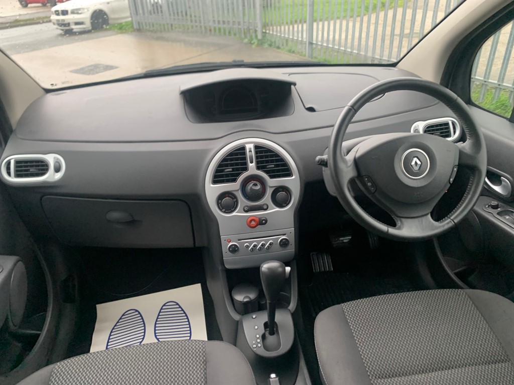 Used Renault Modus 2011 for sale - 76575308: Photo 16