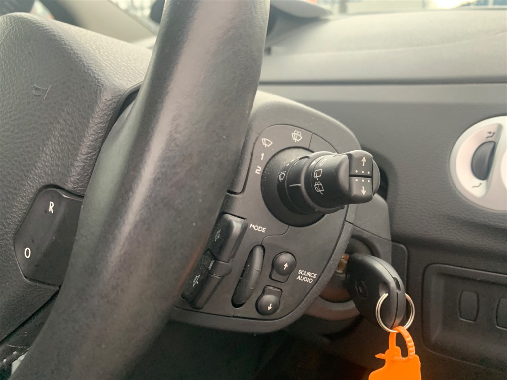 Used Renault Modus 2011 for sale - 76575308: Photo 20