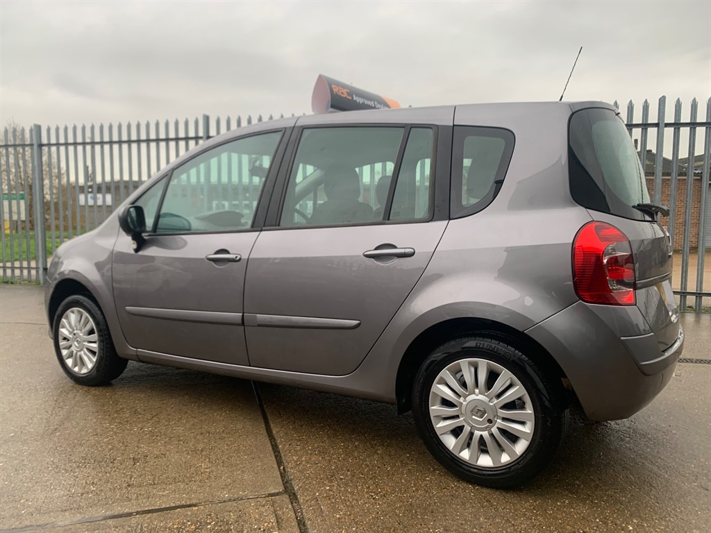 Used Renault Modus 2011 for sale - 76575308: Photo 5