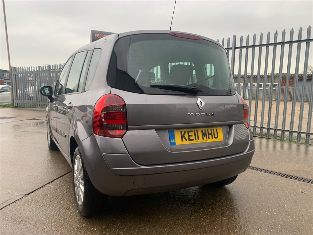 Used Renault Modus 2011 for sale - 76575308: Photo 8