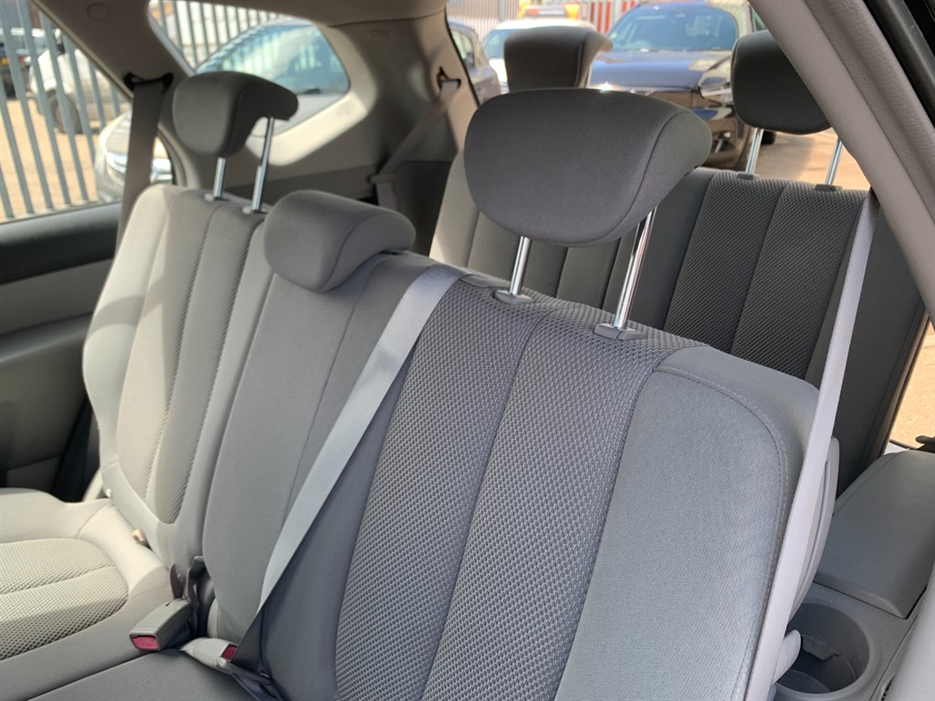 Used Kia Carens 2007 for sale - 76101034: Photo 11