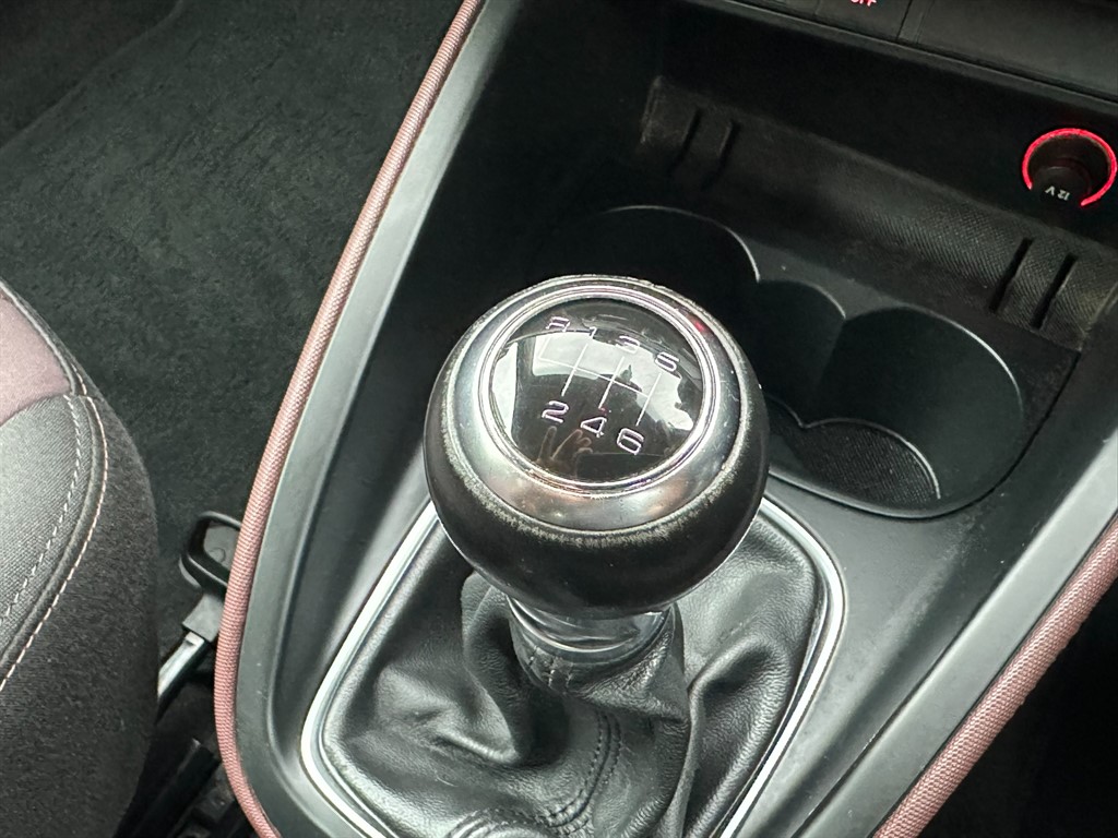 Used Audi A1 2012 for sale - 76628561: Photo 16